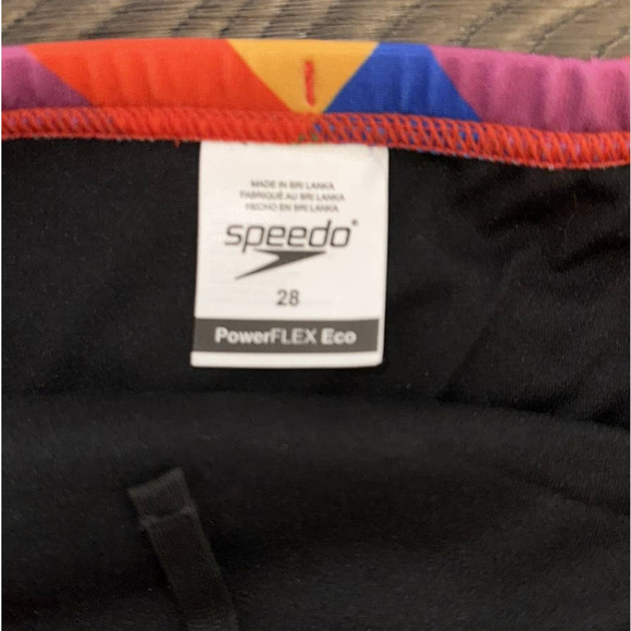 Speedo Swim Briefs - Picture 3 of 4